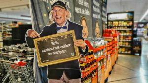 Quengelzone (1): Edeka verbockt Geburtstags-Kampagne, Tegut startet Snack-Eigenmarke „freppy“, Amazon Go kriegt Sitzplätze